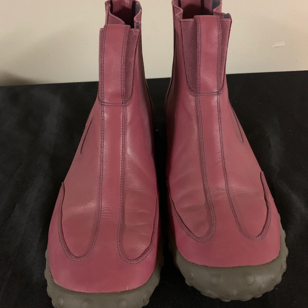 Cole Haan G-Series Pink Bootie Size 9